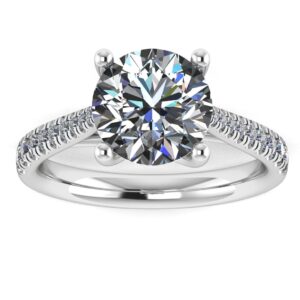 Timeless Round Shoulder Set Diamond Engagement Ring 18K Gold