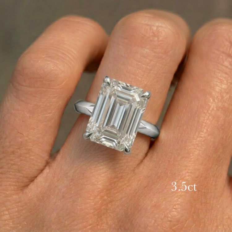 Graceful Emerald 3.5 ct Solitaire Diamond Engagement Ring Platinum