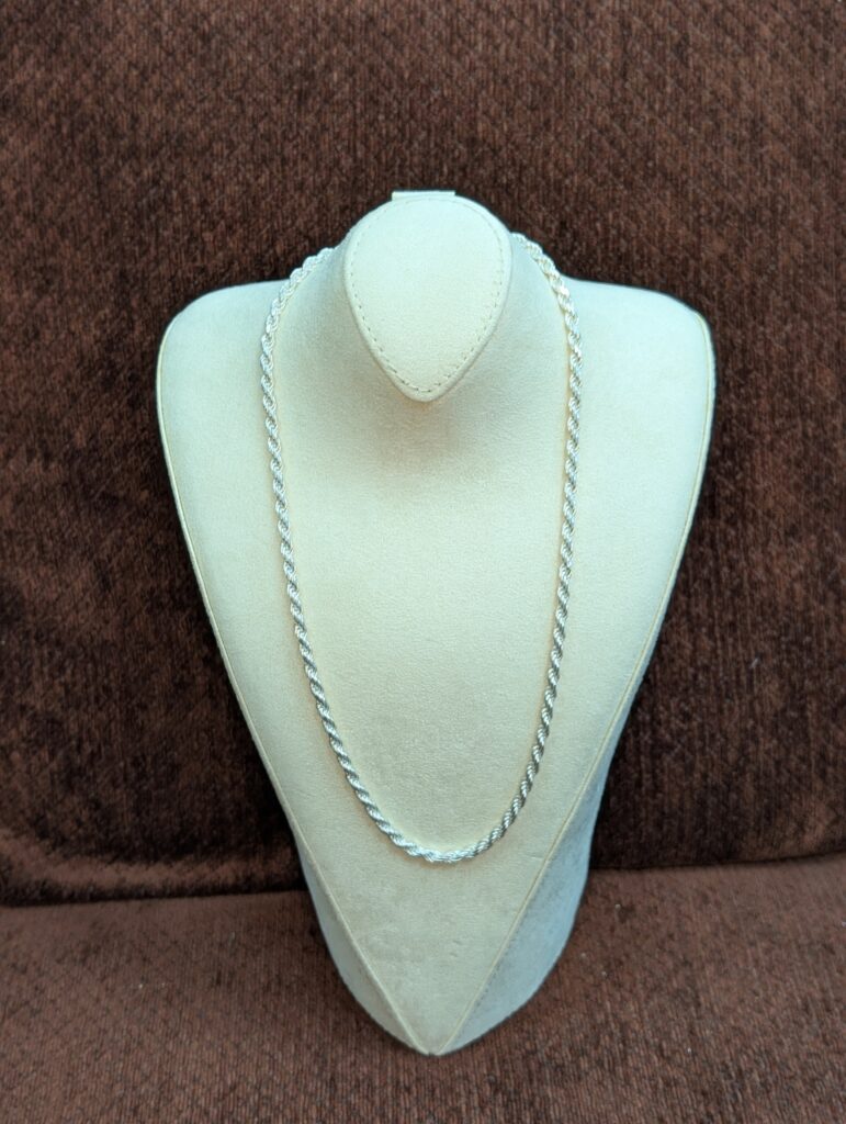 PXL 20251008 175851099.PORTRAIT.ORIGINAL